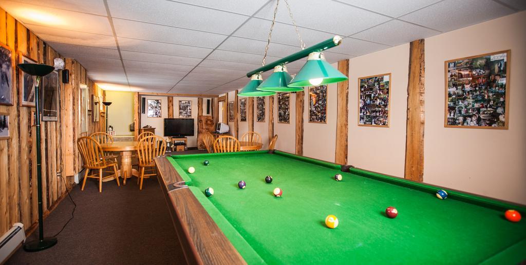 Mulvehill Creek Wilderness Inn And Wedding Chapel Revelstoke Exteriör bild